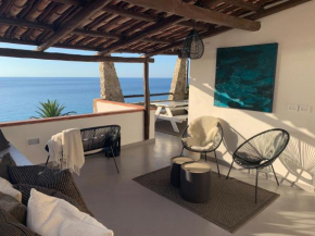 Boutique apartment with beach within walking distance, near Tropea Mandaradoni